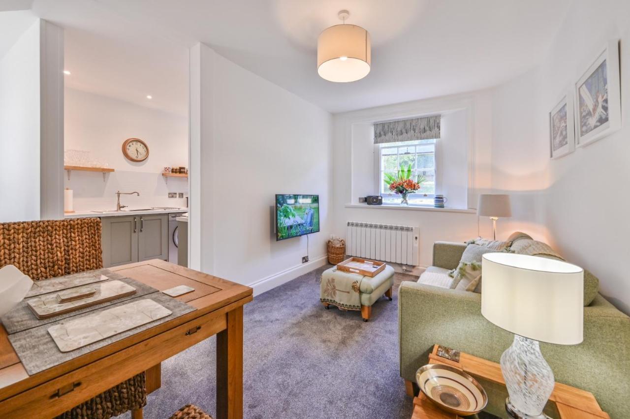 Tramontane Apartment At Hesketh Crescent Torquay Luaran gambar