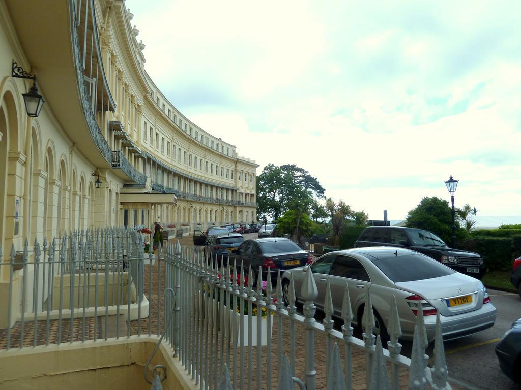 Tramontane Apartment At Hesketh Crescent Torquay Bilik gambar
